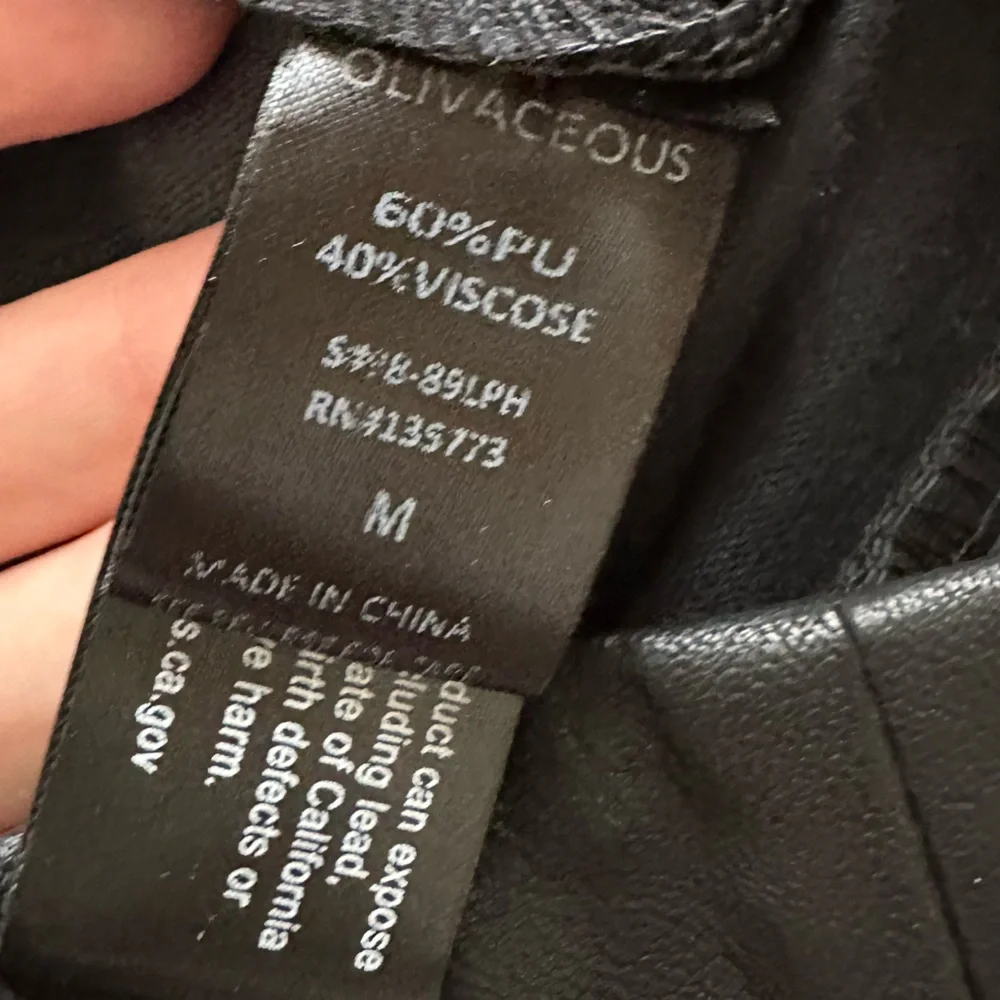 Olivaceous Lulu’s Faux Leather Flared Pants - Size Medium - Picture 7 of 9